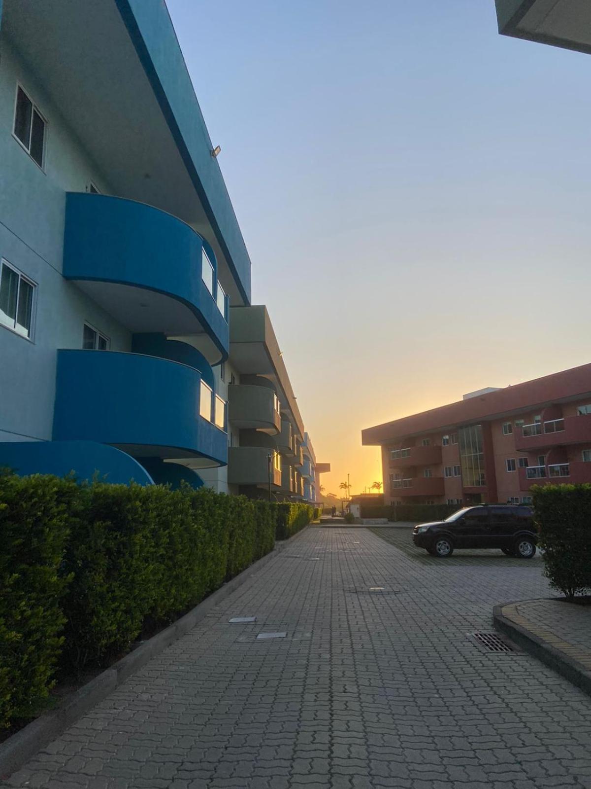 Condominio Golden Lake - Temporada - 阿拉亚尔-杜卡布 外观 照片