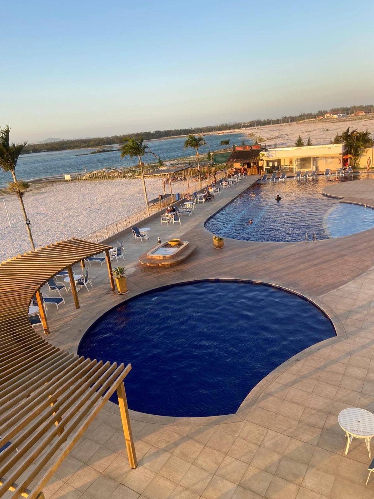 Condominio Golden Lake - Temporada - 阿拉亚尔-杜卡布 外观 照片